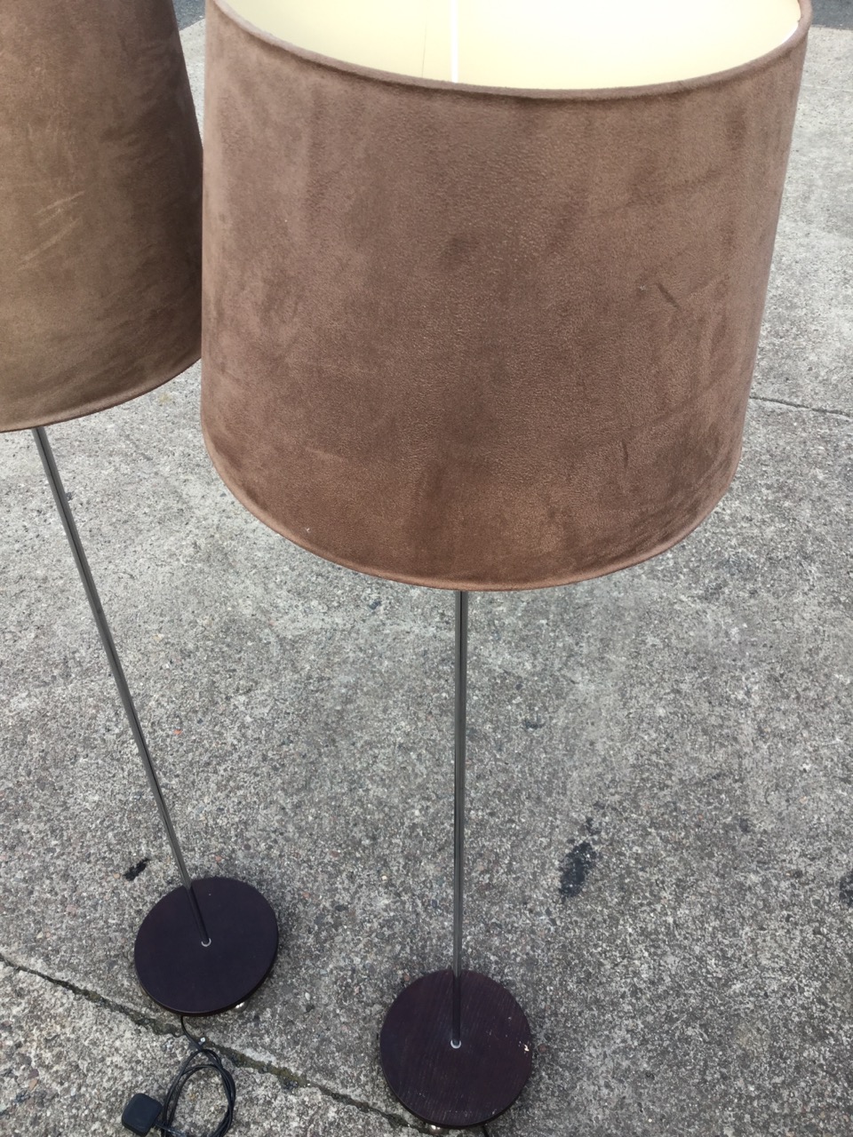 A pair of contemporary standard lamps with suede shades on chrome poles, the circular wood bases - Image 3 of 3