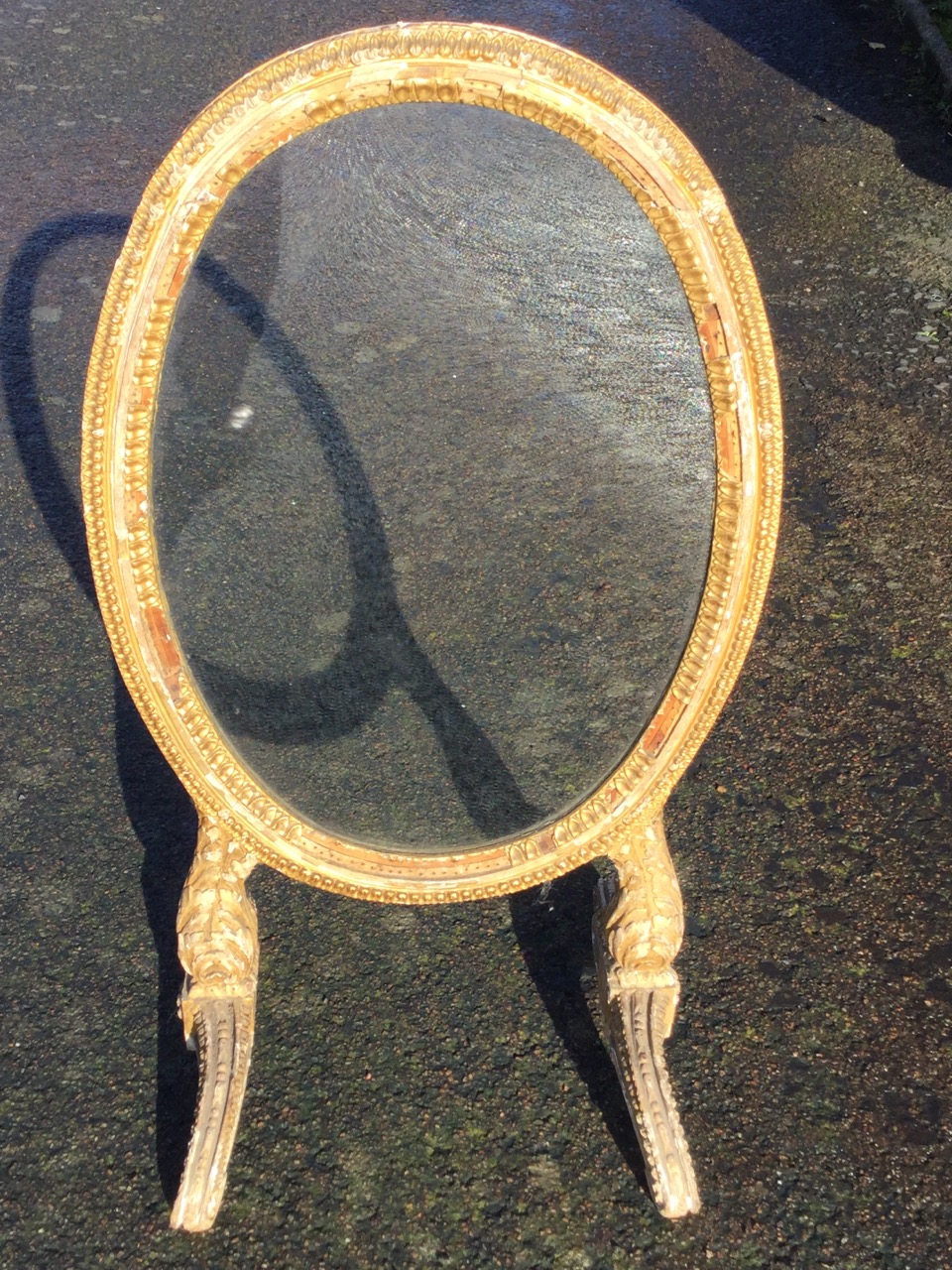 An oval C19th gilt & gesso firescreen, the frame with egg & dart moulding on acanthus leaf supports, - Image 3 of 3