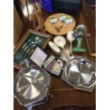Miscellaneous items including a cakestand, a games compactum, a novelty golf collectables box frame,