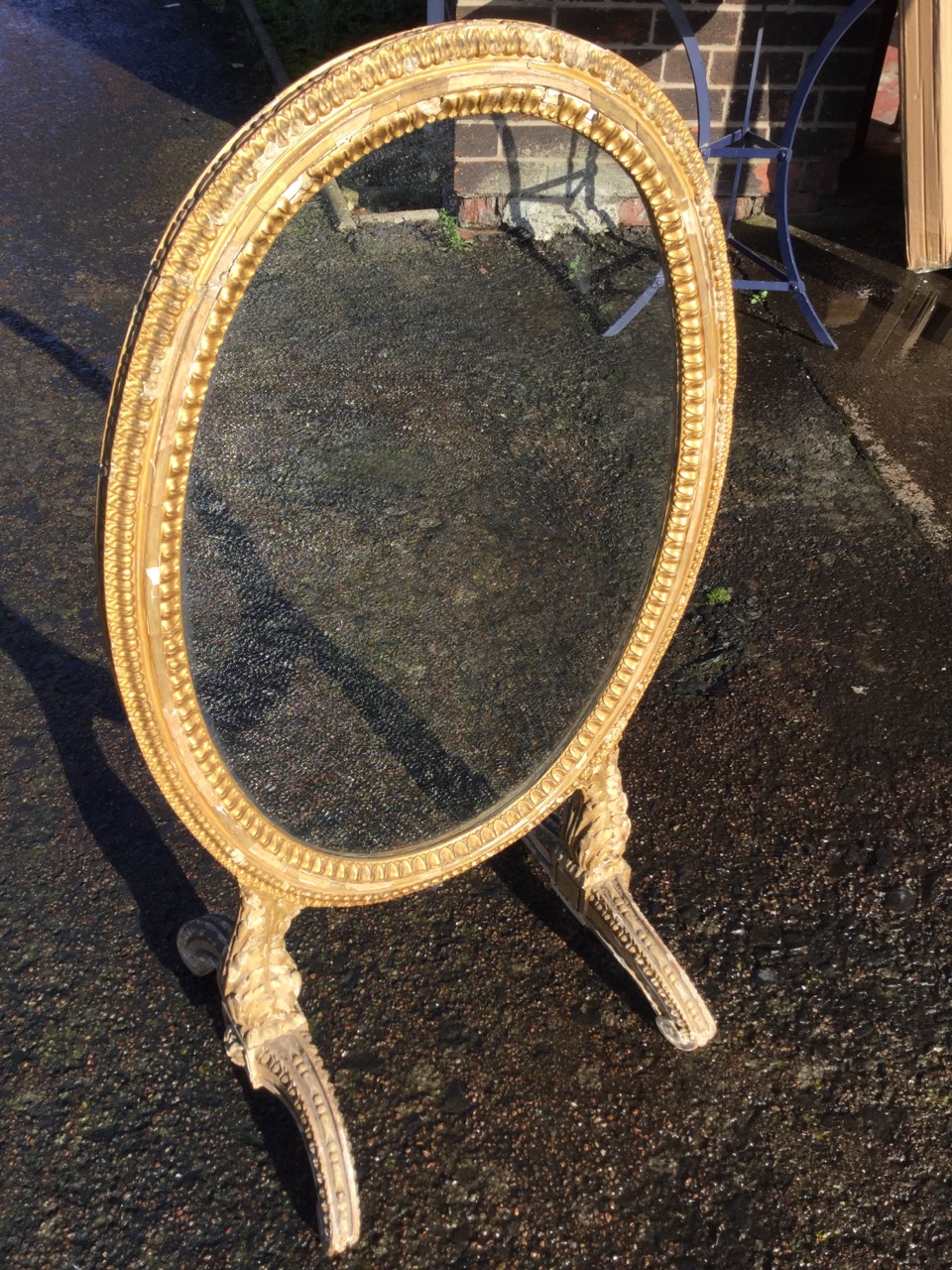 An oval C19th gilt & gesso firescreen, the frame with egg & dart moulding on acanthus leaf supports, - Image 2 of 3