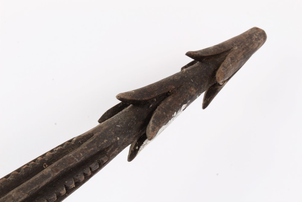 Very long Oceanic Polynesian fishing spear, typical barbed end and tapering staff, 298cm long. - Image 2 of 4