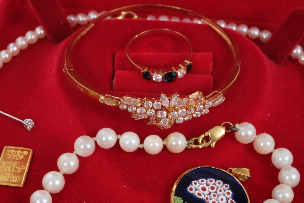 Group of jewellery to include pair diamond stud earrings, diamond charm, Murano pendant, - Image 2 of 6