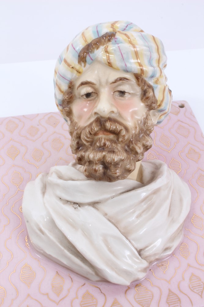 Pair of unusual 19th century French porcelain Arab head wall plaques with protruding heads on gilt - Image 3 of 8