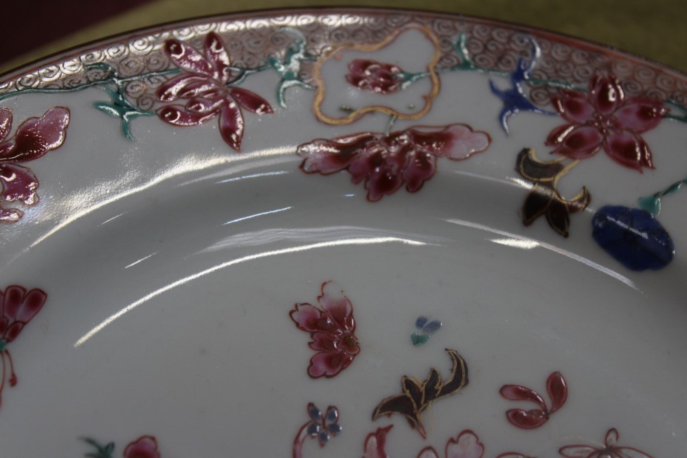 Mid-18th century Chinese export famille rose porcelain plate painted with cockerels on rock with - Image 8 of 13