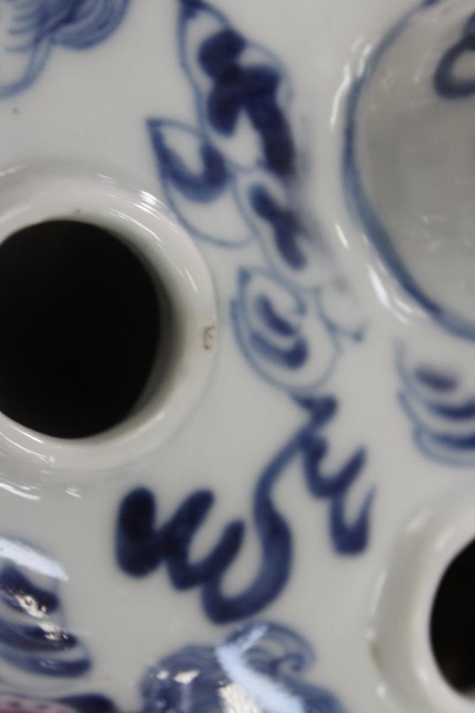 Pair 19th century Chinese export blue and white crocus vases with onion necks, - Image 2 of 7