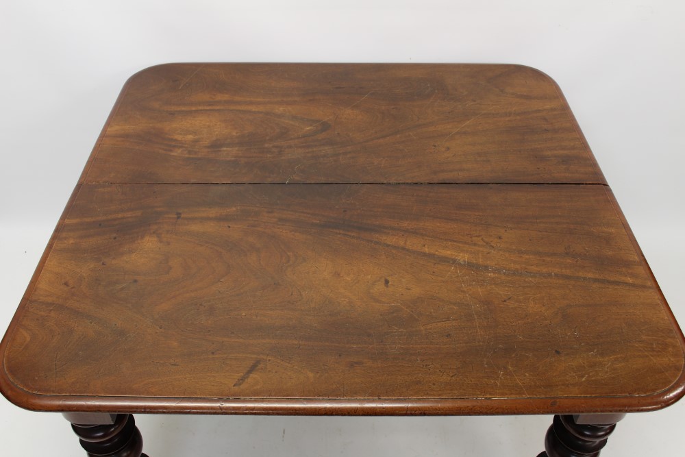 Large Victorian mahogany extending dining table, - Image 2 of 3