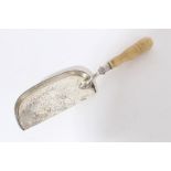 Victorian silver crumb scoop with D-shaped blade,