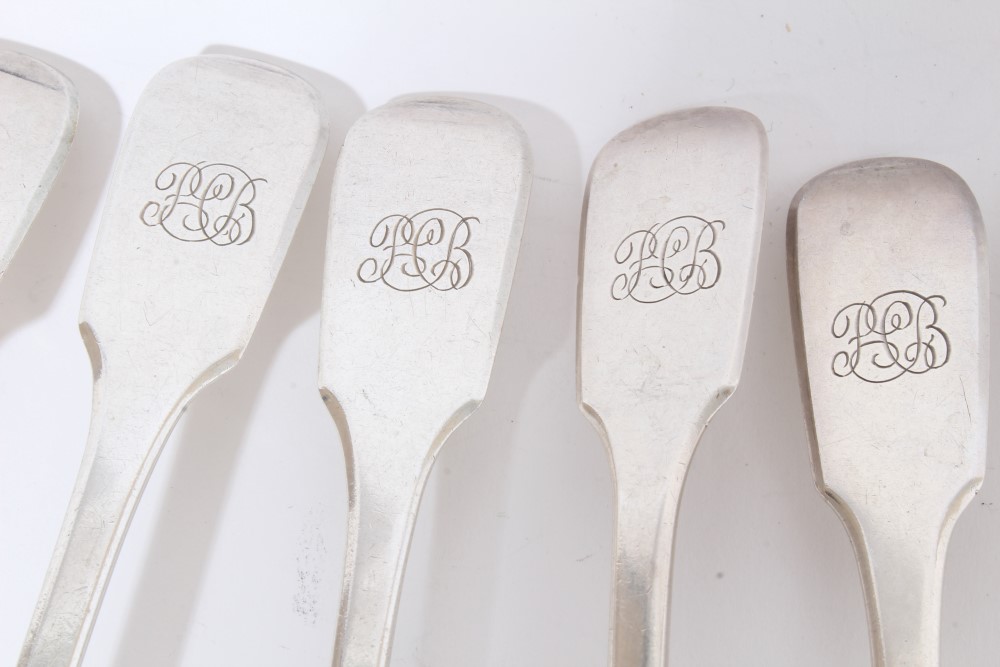 Set of six Victorian silver fiddle pattern dessert spoons with engraved monograms (London 1841), - Image 2 of 3