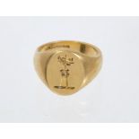 18ct gold signet ring with intaglio crest.