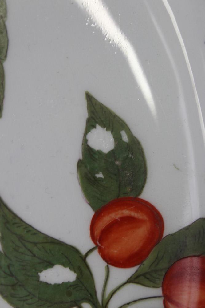 Pair of mid-18th century Chelsea silver-shape meat plates with polychrome painted fruit and insect - Image 4 of 11