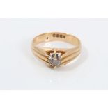 Gentlemen's 18ct gold and diamond single stone ring with an old cut diamond estimated to weigh