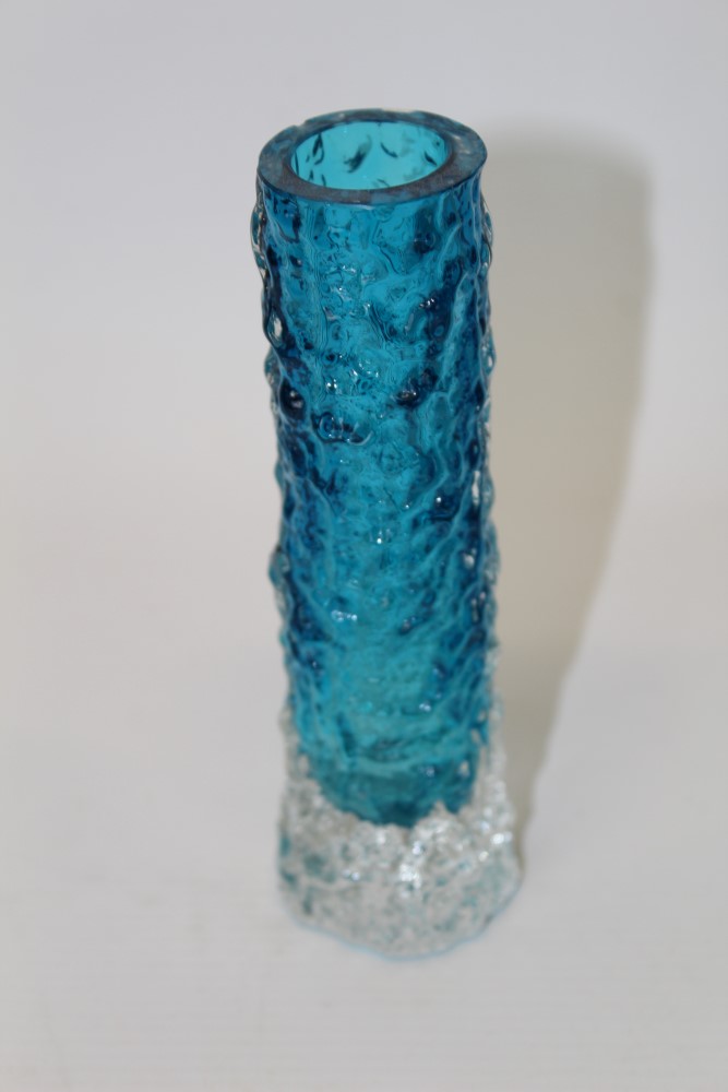 Five Whitefriars finger vases - Aubergine, Kingfisher Blue, Meadow Green, Tangerine and Pewter, - Image 10 of 13