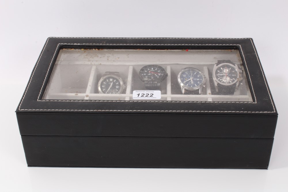 Collection of nine various Pulsar wristwatches within a black leather watch display case - Image 7 of 7