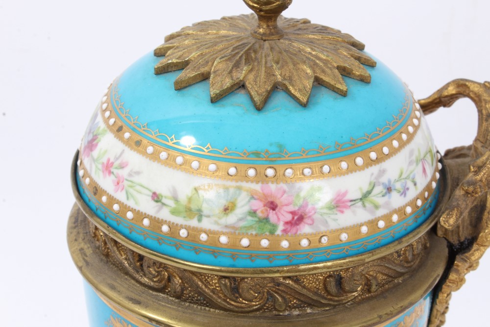 19th century Sèvres style porcelain and ormolu mounted urn and cover, domed covert with pineapple - Image 5 of 9