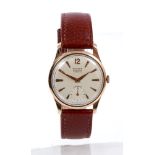 Gentlemen’s 1960s Record Genève 9ct gold wristwatch