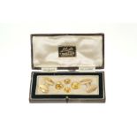 Pair 9ct gold cufflinks and dress studs in box
