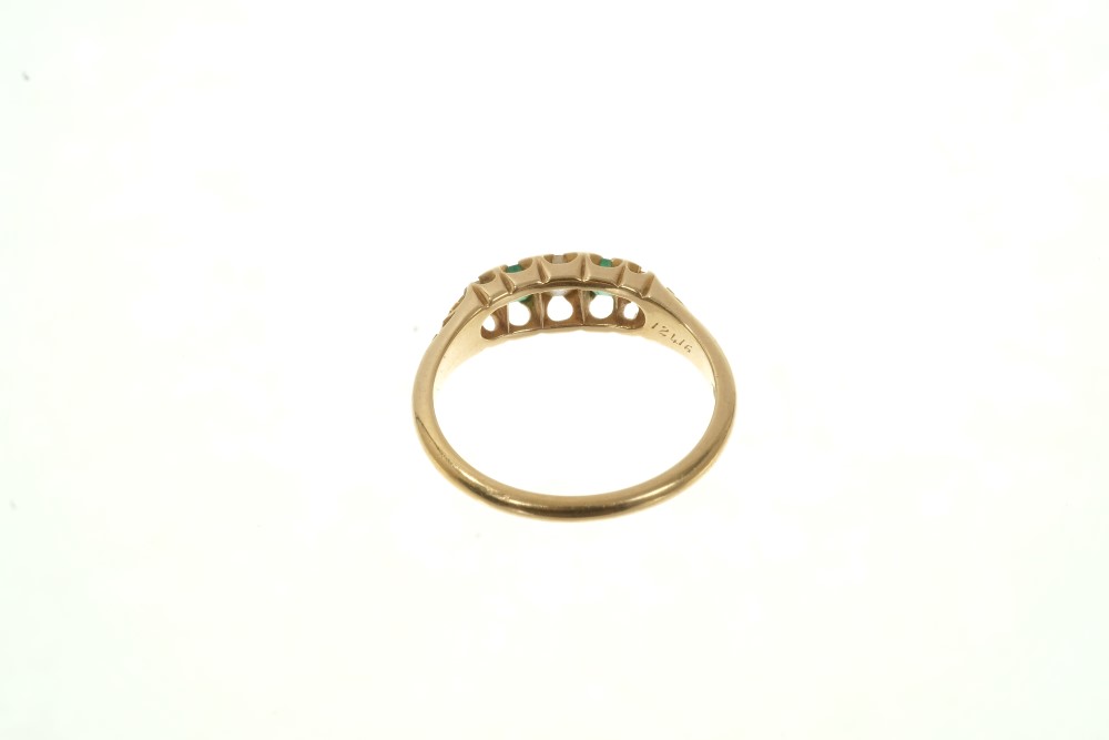 Victorian-style 18ct gold diamond and emerald five stone ring - Image 3 of 3