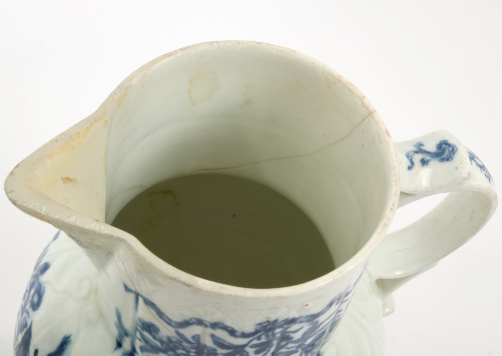 18th century Worcester blue and white cabbage leaf moulded jug - Image 2 of 7