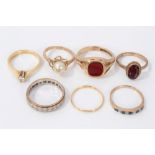 Seven gold and yellow metal rings various