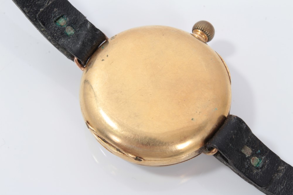 Three vintage gold wristwatches - Image 4 of 13