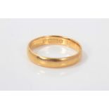 Gold (22ct) wedding ring