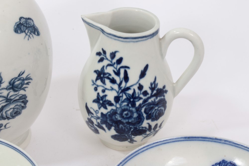 Collection 18th century Worcester blue and white teaware with matching printed floral and butterfly - Image 4 of 11