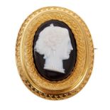 Victorian carved sardonyx cameo brooch, finely carved depicting a classical female bust in profile,