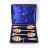 Set of four Georgian silver berry spoons in fitted case (blue velvet)