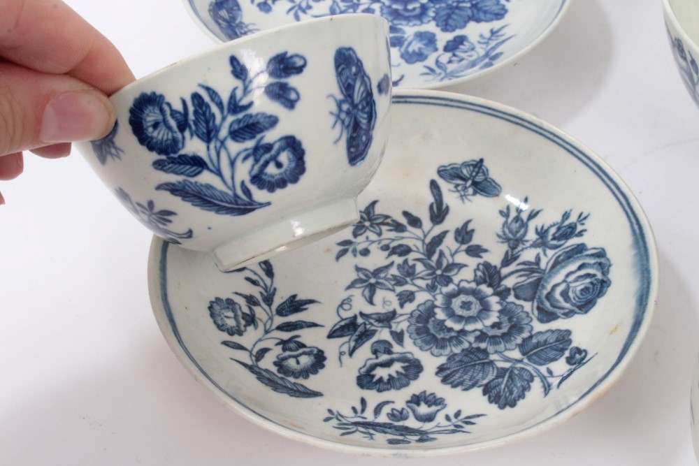 Collection 18th century Worcester blue and white teaware with matching printed floral and butterfly - Image 8 of 11