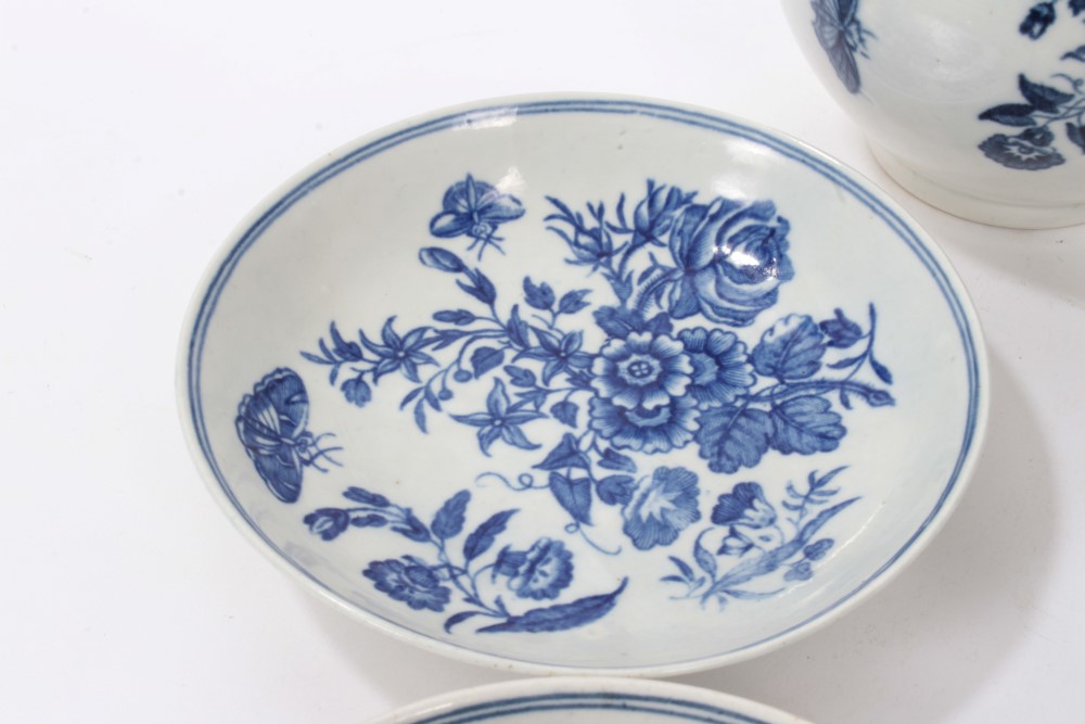 Collection 18th century Worcester blue and white teaware with matching printed floral and butterfly - Image 9 of 11