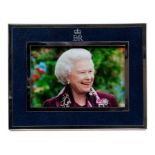 H.M.Queen Elizabeth II, Royal Staff Christmas 2006 photograph frame