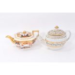Early 19th Century Spode Felspar Teapot, Pattern 967, finely gilded and coloured, with printed mark