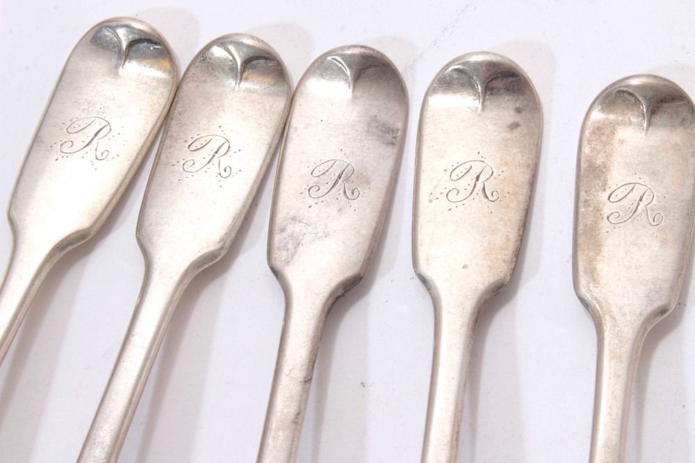 Selection of Georgian silver fiddle pattern flatware - Image 7 of 11