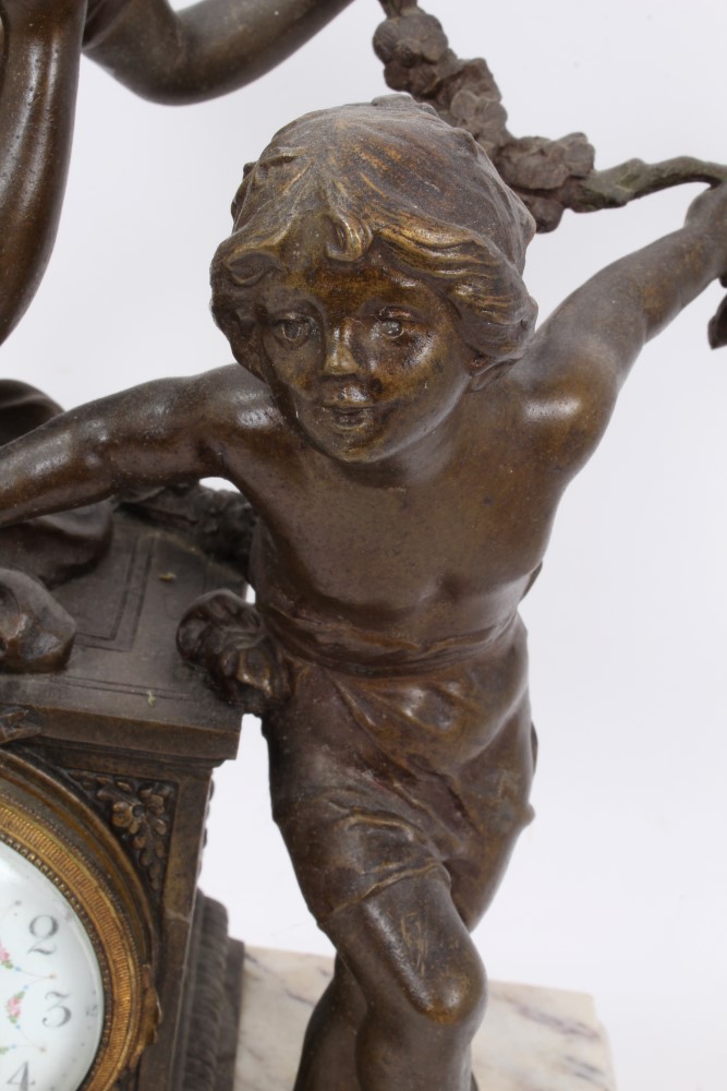 Late 19th/early 20th century French bronzed spelter mantel clock - Image 2 of 8