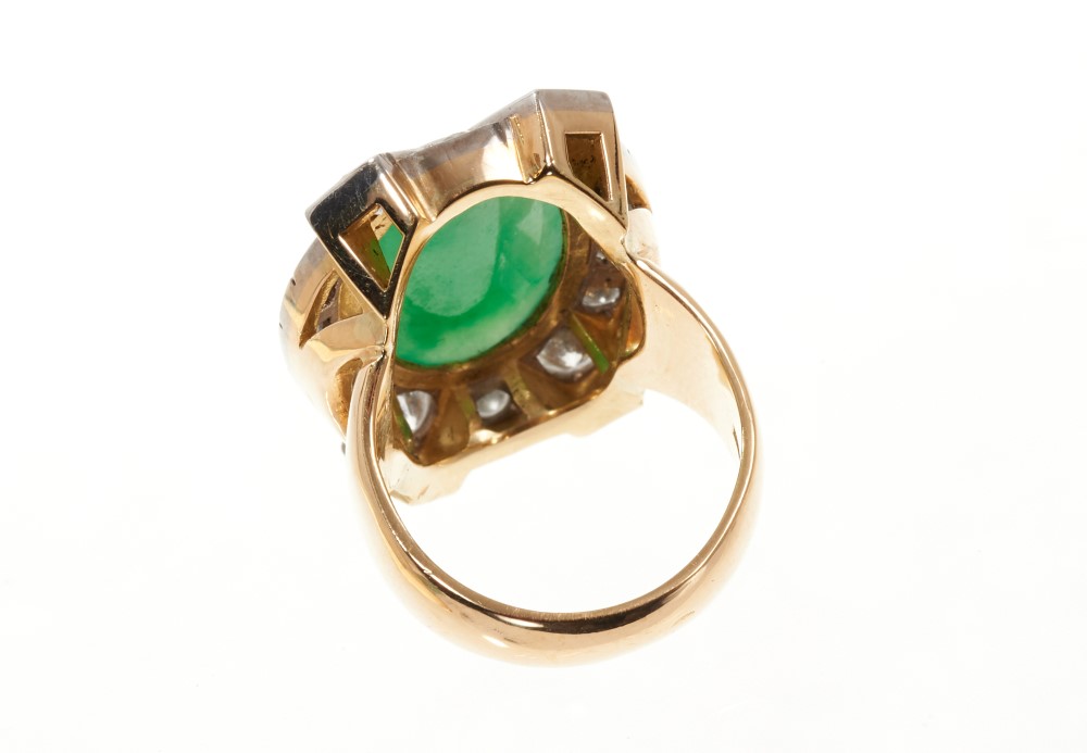 Jade and diamond cluster ring with an oval green jade cabochon surrounded by brilliant cut diamonds - Image 3 of 3