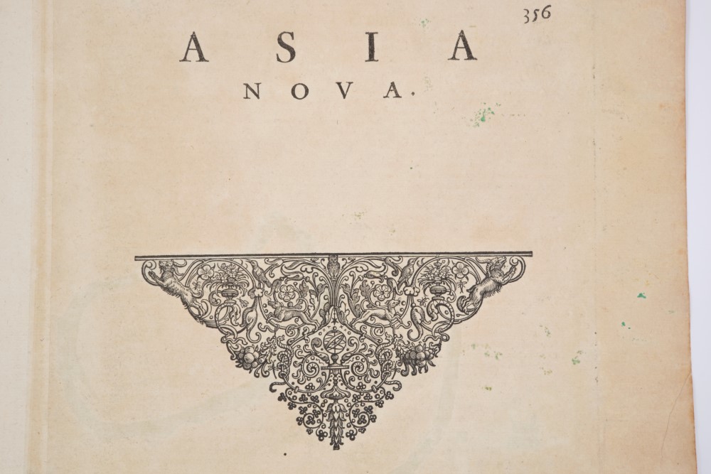 Jodocus Hondius (1563-1612), hand-coloured map - ‘Asiae Nova Decsriptio Auctore’, 1606, 37cm x 50cm. - Image 5 of 6