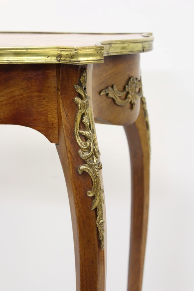 French Louis XVI style marble top side table of shaped form standing on cabriole legs with gilt - Image 3 of 3