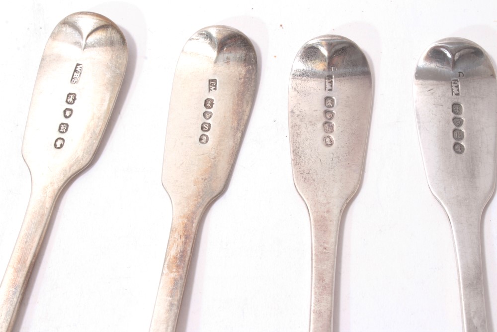 Selection of Georgian silver fiddle pattern flatware - Image 5 of 11