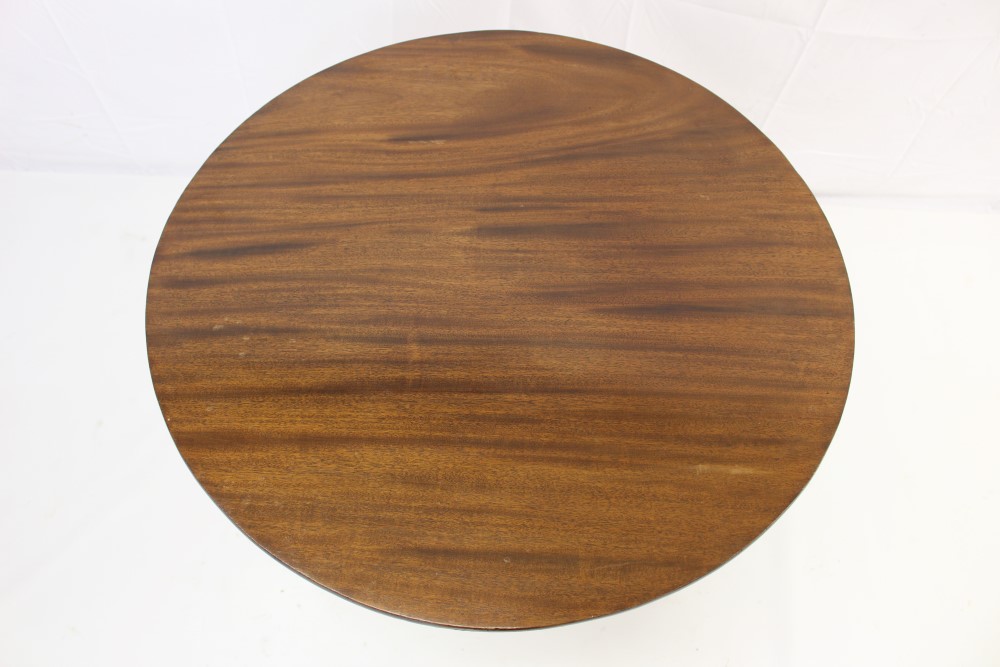 George III mahogany tripod table - Image 2 of 3