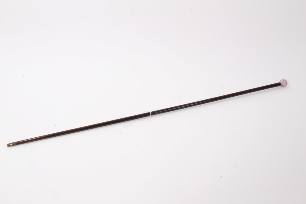 Late 19th century/early 20th century ladies slender walking stick with amethyst roundel top, 83.5cm - Image 4 of 4