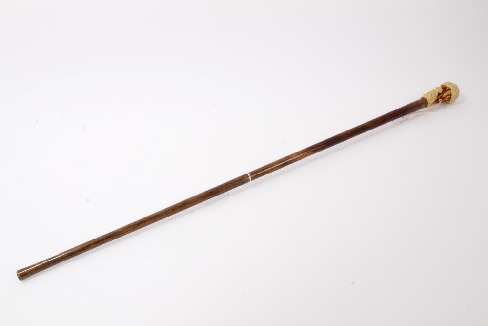 Early 20th century Hickory walking stick with moulded earthenware in the form of a classical child - Image 4 of 4