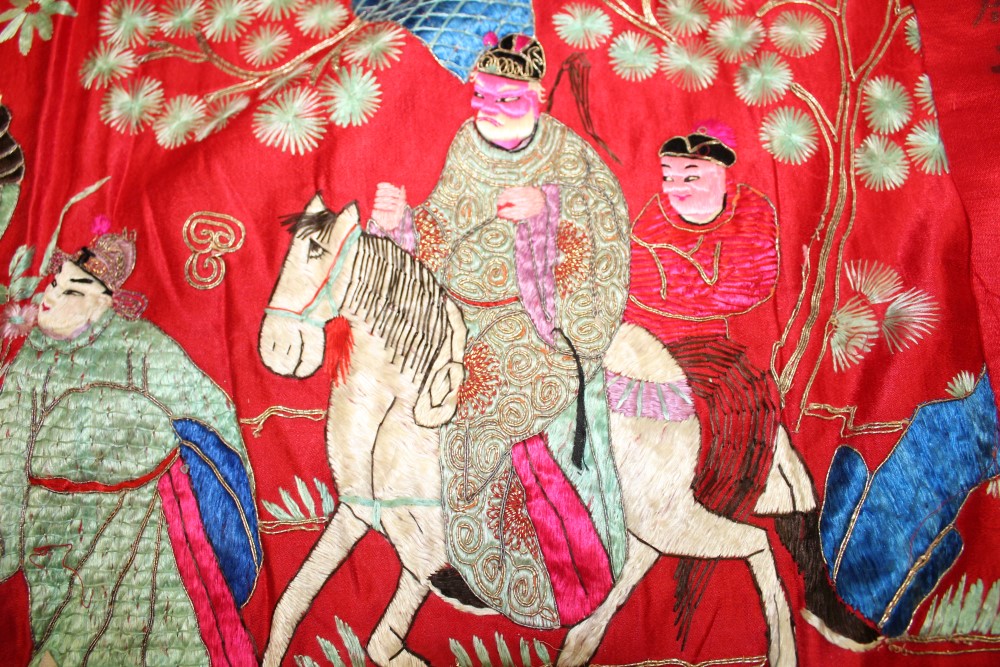 Chinese embroidered silk banner. Depicting Emperor and Empress in a pagoda with wise men, Gods on - Image 6 of 12