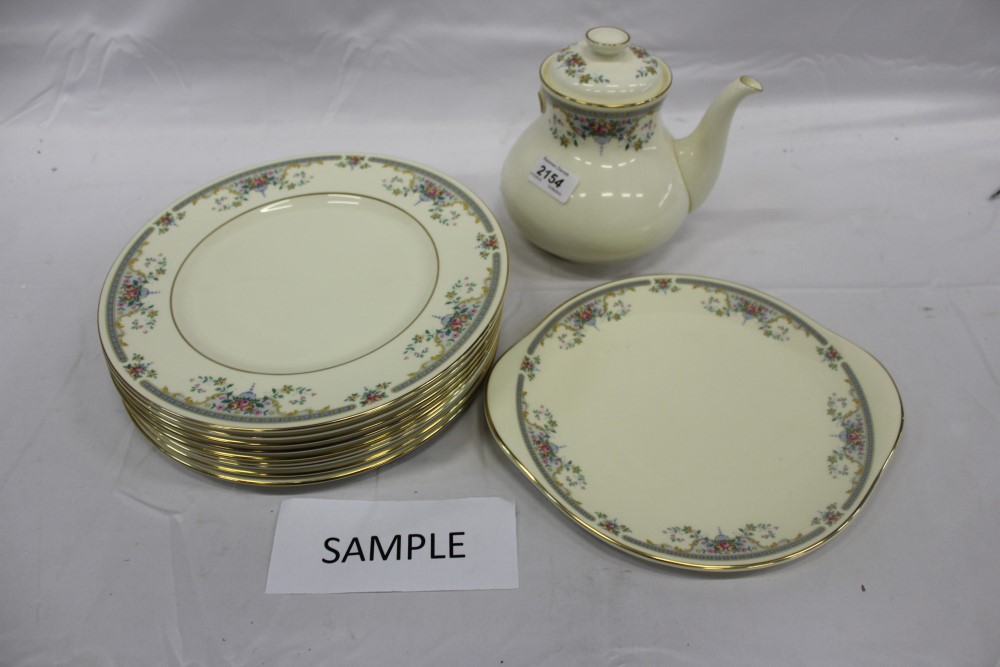 Royal Doulton 'Juliet' pattern tea and dinner service, to include 9 dinner plates, 10 side plates,