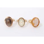 Two gold 9ct quartz cocktail rings and gold cameo ring (3)
