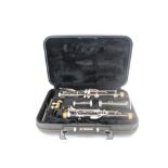 Yamaha E1 clarinet cased