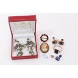 Group antique and later jewellery