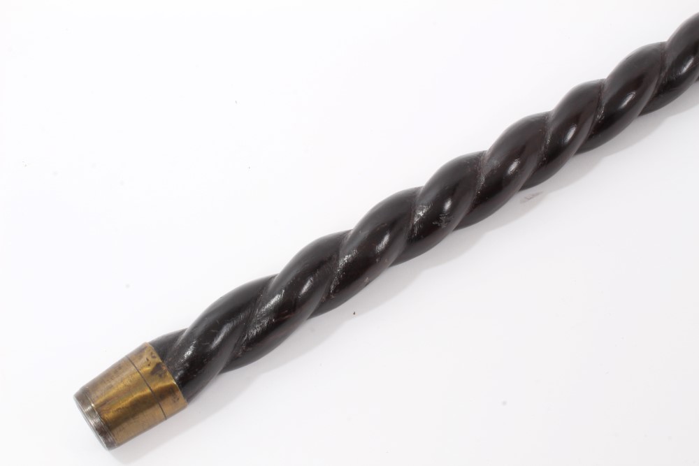 Late 19th century heavy walking stick with twisted ebonised shaft inset with ivory washer and horn - Image 5 of 5