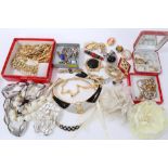 Vintage costume jewellery to include Kenneth Lane, Miracle, Monet etc