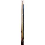 A Joes Davis Club snooker cue