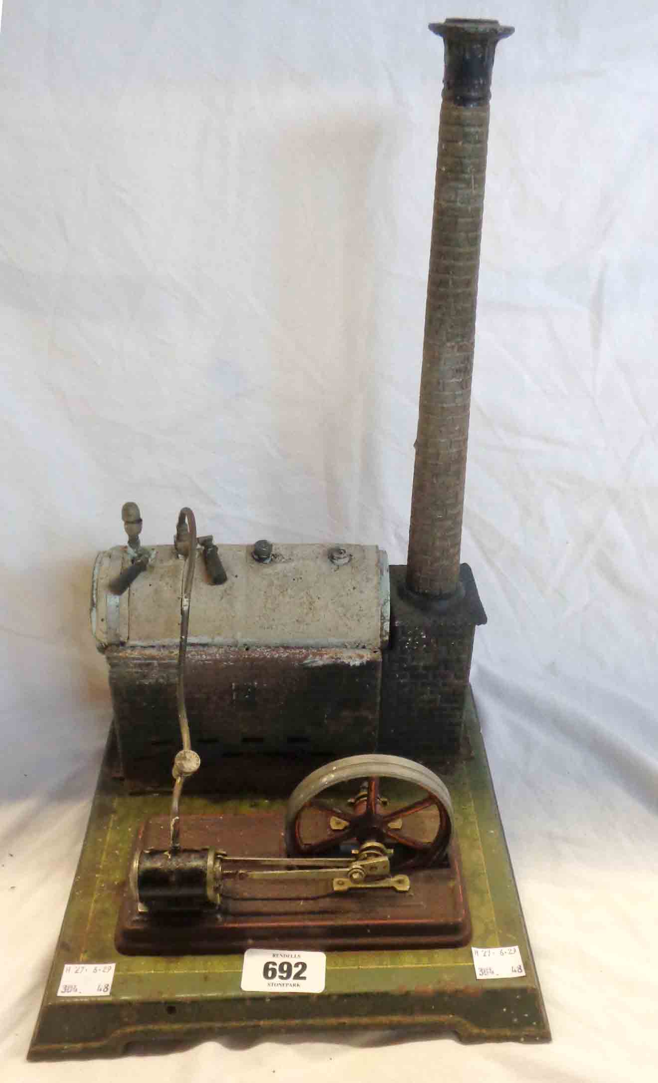 An old model stationary steam engine - Image 2 of 2